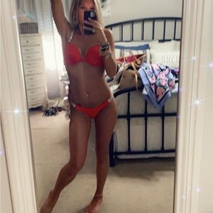 Victoria’s Secret Bombshell add 2 cup sizes bikini. Matching top and bottom-red